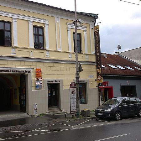 Penzion Marina Pri Slovenskej Restauracii Brezno Oda fotoğraf