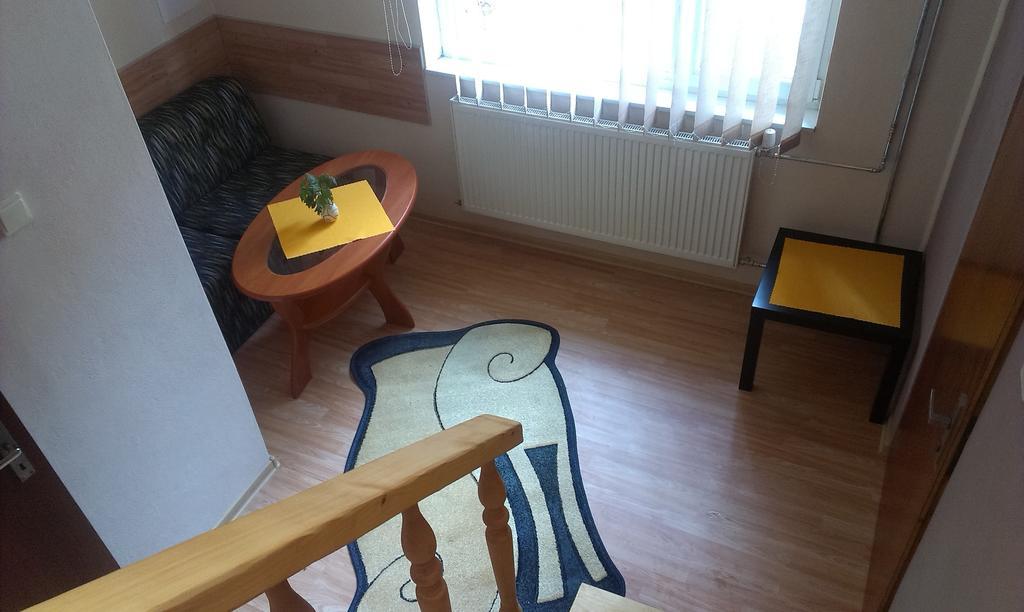 Penzion Marina Pri Slovenskej Restauracii Brezno Oda fotoğraf