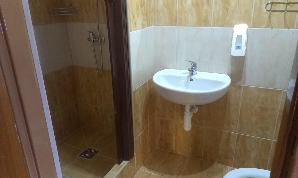 Penzion Marina Pri Slovenskej Restauracii Brezno Oda fotoğraf