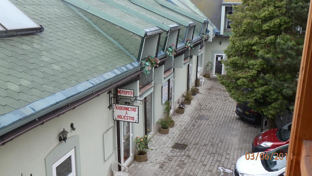 Penzion Marina Pri Slovenskej Restauracii Brezno Oda fotoğraf