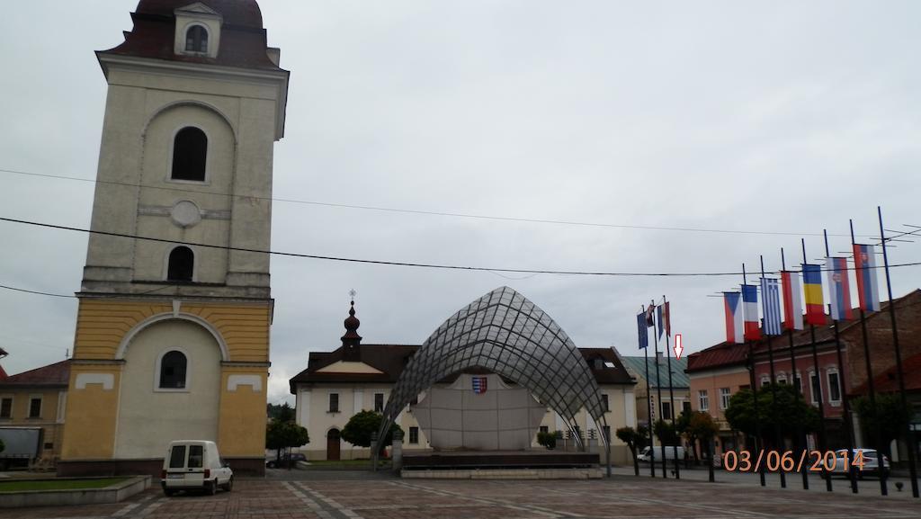Penzion Marina Pri Slovenskej Restauracii Brezno Oda fotoğraf