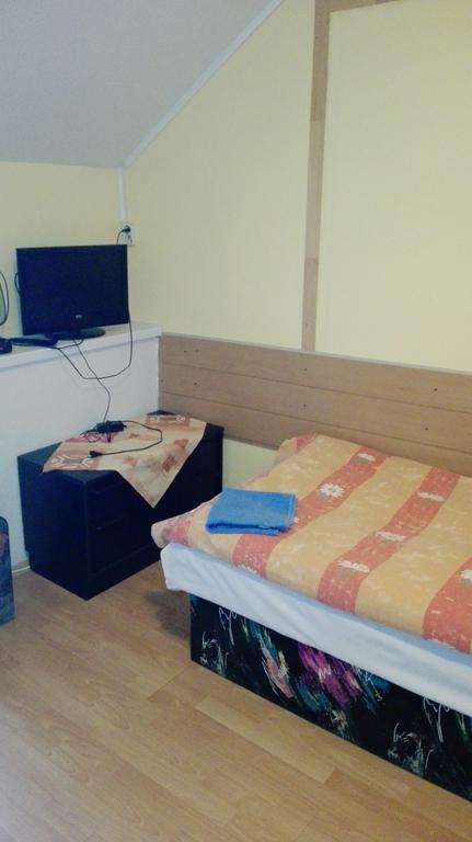 Penzion Marina Pri Slovenskej Restauracii Brezno Dış mekan fotoğraf